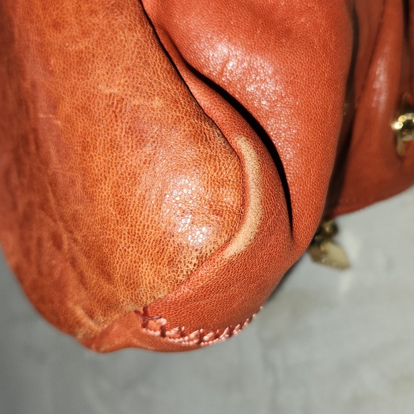 Small Tory Burch shoulder/cross body bag - Picture 6 of 10